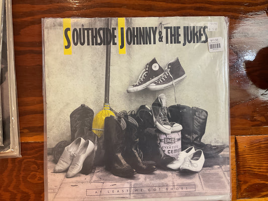 Southside Johnny & the Jukes - At Least We Got Shoes